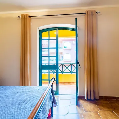 Feriehus House At Peniche - Consolacao Atouguia Da Baleia