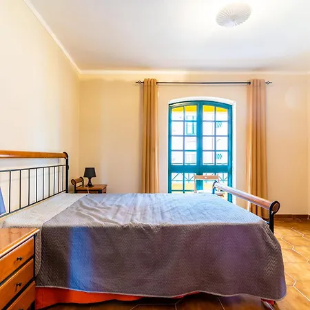 Dom wakacyjny House Peniche - Consolacao