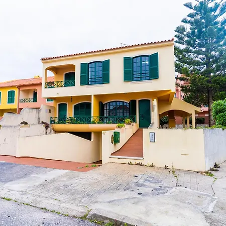 House Peniche - Consolacao